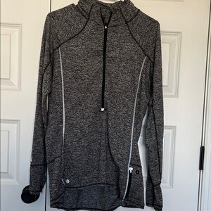 Athleta Black and Gray Textured Pullover